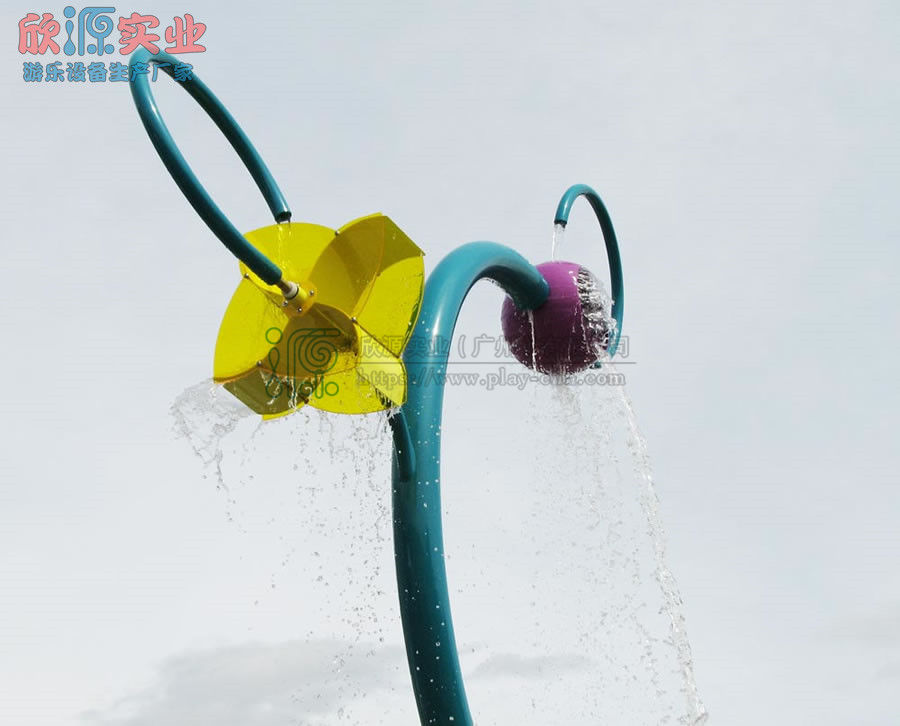 水叮當倒水戲水游樂設備