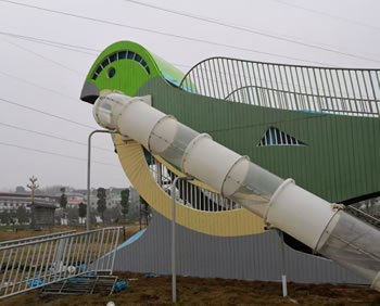 小鳥造型大型無動力游樂設(shè)備