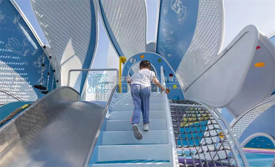 大型水上游樂設(shè)備廠哪家好？—尋找水上游樂設(shè)備的專業(yè)之選-1368