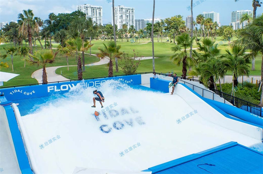 三人沖浪模擬器