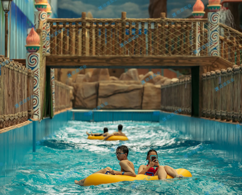 水上游樂場懶人河