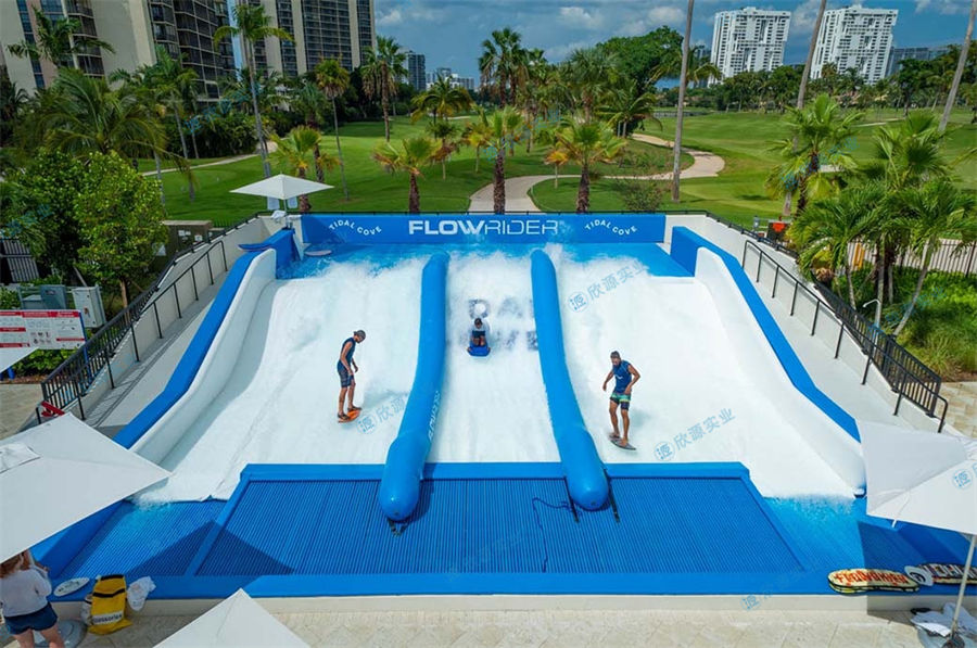 三人沖浪模擬器