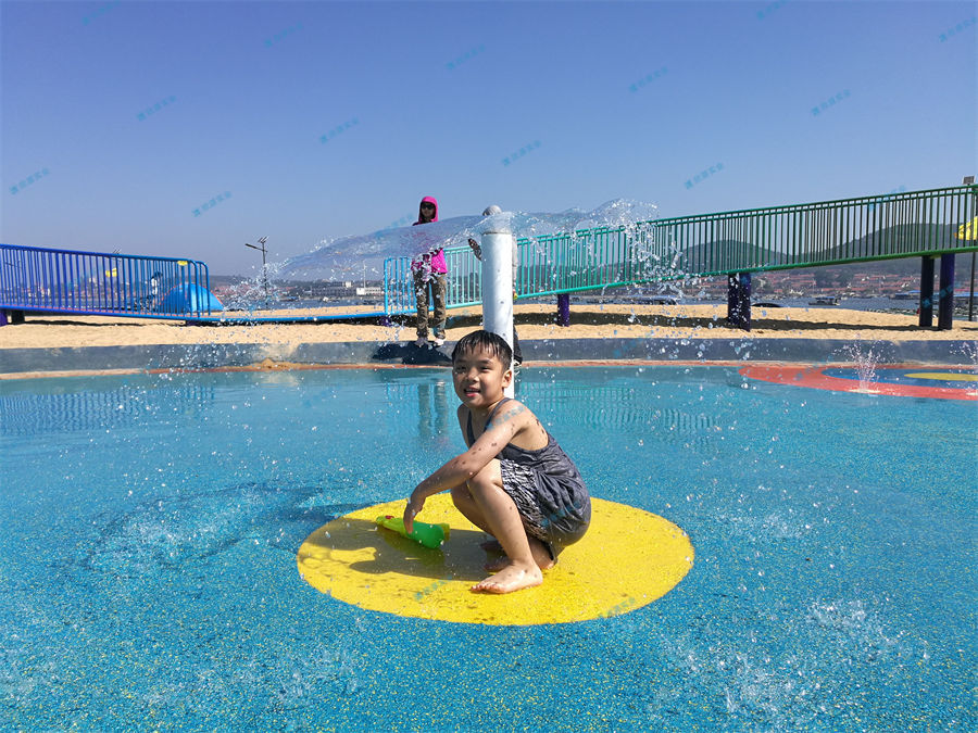 水上樂園的夜間活動如何吸引游客?-8007