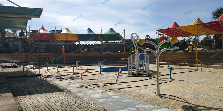 水滑梯的注意事項-7379