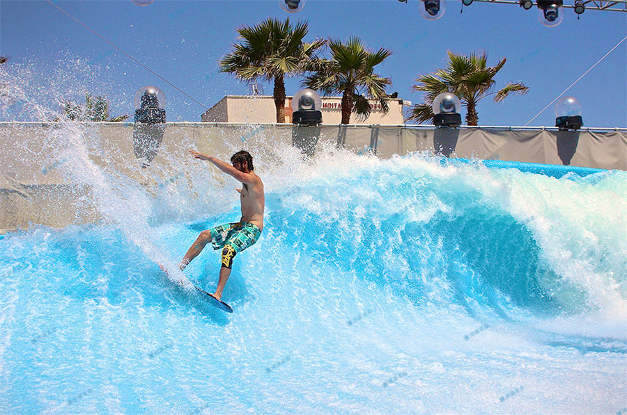 水上樂園項目正常運營的必備條件-7977