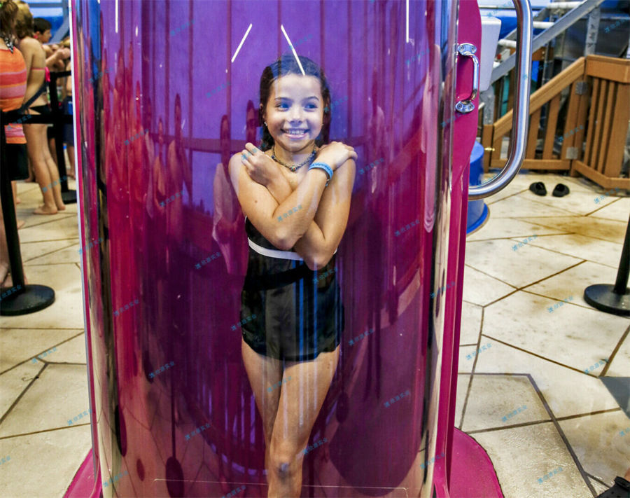 水上游樂設(shè)施廠家推薦的4條設(shè)計(jì)建議-7671